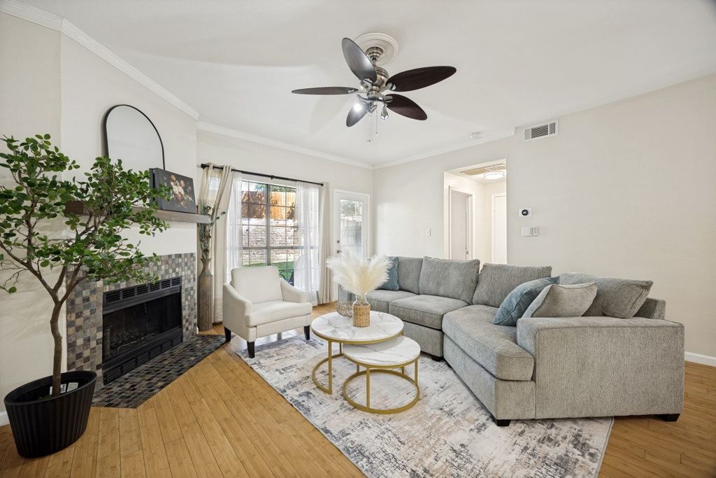 5619 Preston Oaks Road 305, Dallas, TX 75254