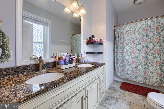 3156 LINCOLN HWY E, Paradise, PA 17562