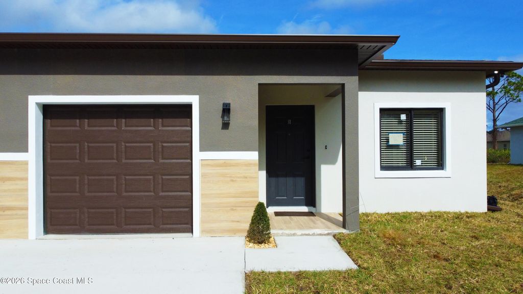 1649 Belem Street SE B, Palm Bay, FL 32909