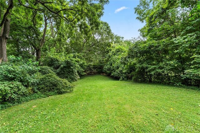 2097 Lefevre Road, Troy, OH 45373