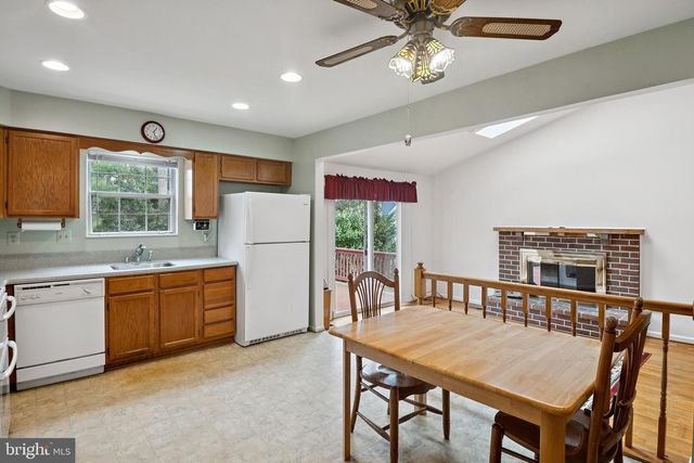 285 SHAKESPEARE DR, Severna Park, MD 21146