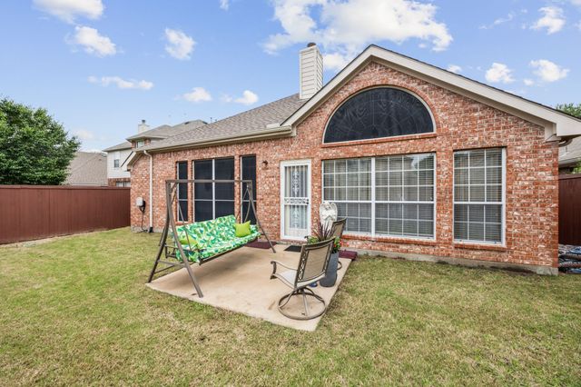 2641 Red Spruce Drive, Little Elm, TX 75068