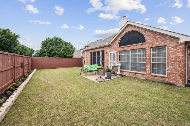 2641 Red Spruce Drive, Little Elm, TX 75068