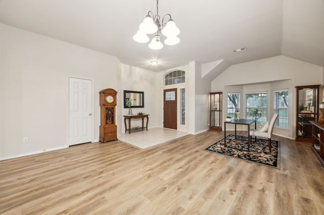 2641 Red Spruce Drive, Little Elm, TX 75068