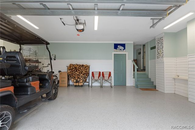 5475 S Island Drive, Homosassa, FL 34448