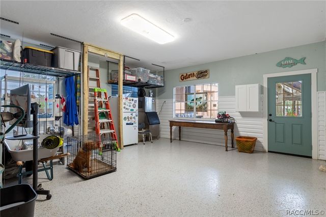 5475 S Island Drive, Homosassa, FL 34448