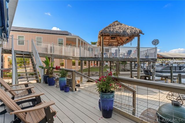 5475 S Island Drive, Homosassa, FL 34448