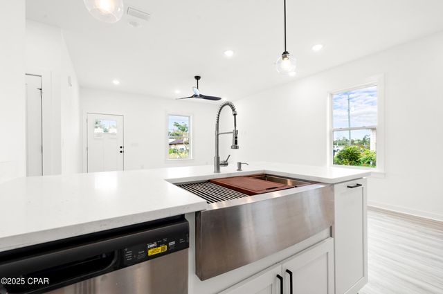 2603 E 6th Street, Panama City, FL 32401