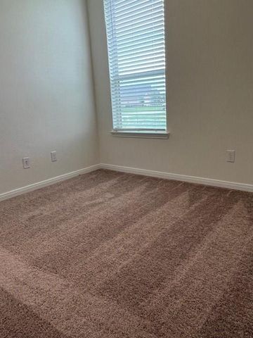 678 Imperial Loop, Alvin, TX 77511