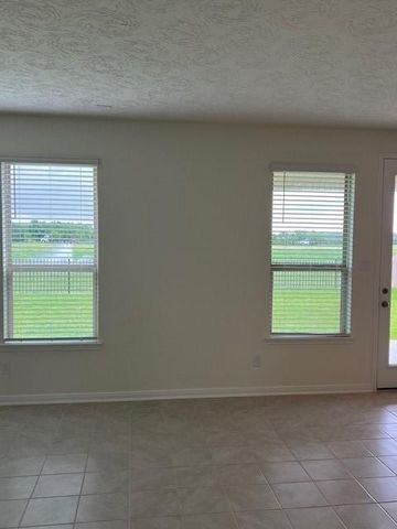 678 Imperial Loop, Alvin, TX 77511