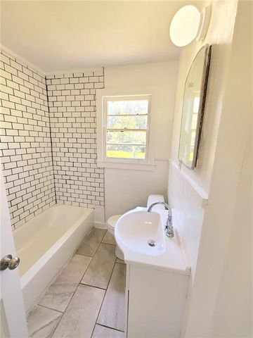 3311 Club House Road, Mobile, AL 36605