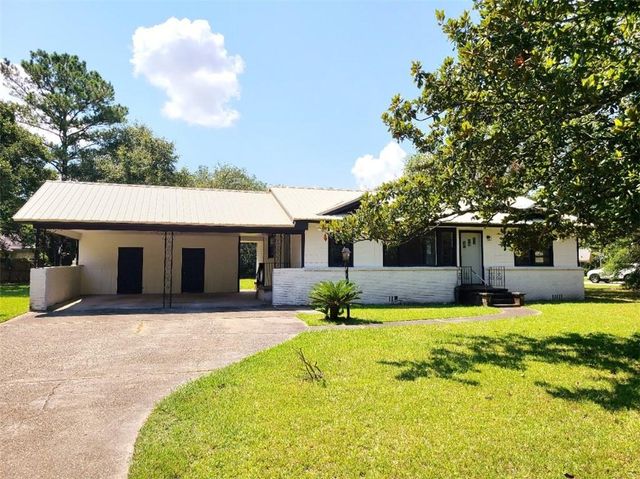 3311 Club House Road, Mobile, AL 36605