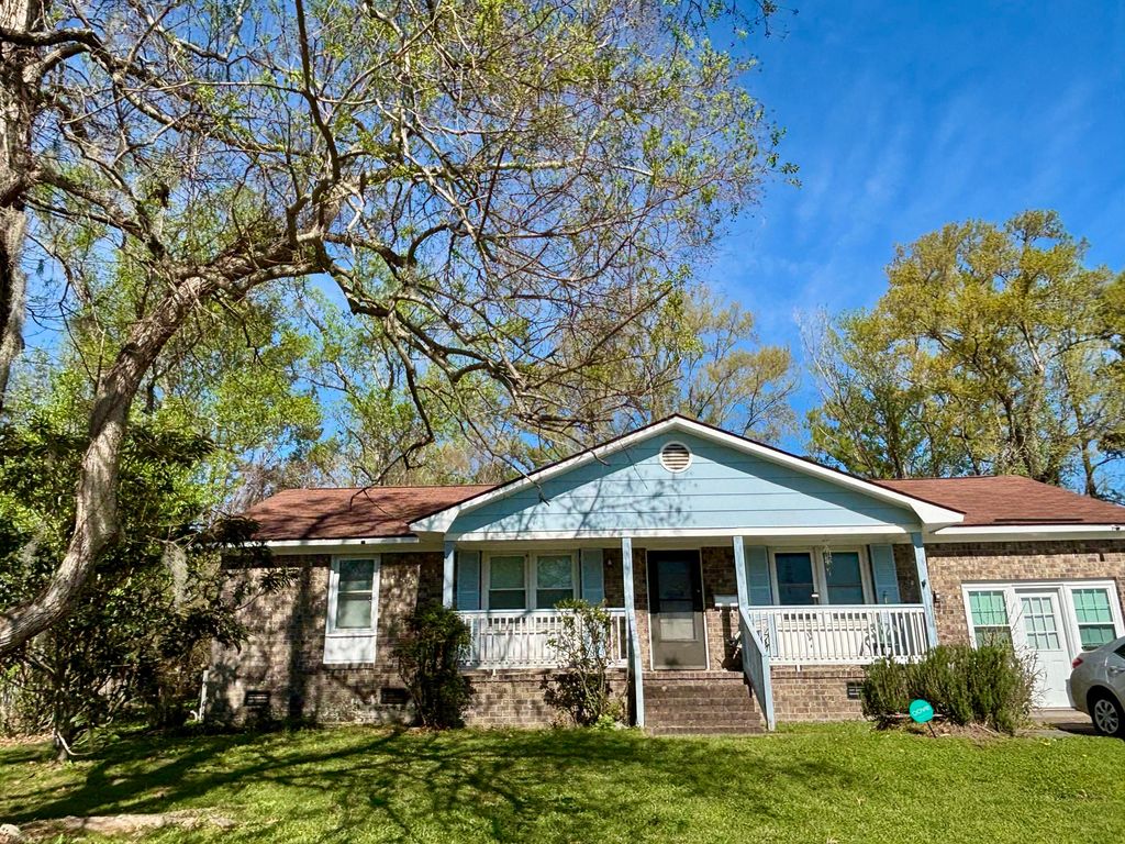 246 Columbia Drive, Ladson, SC 29456