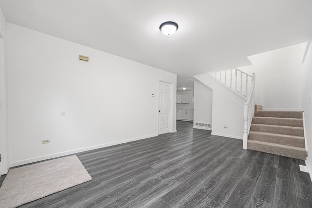 35706 N Benjamin Avenue, Ingleside, IL 60041