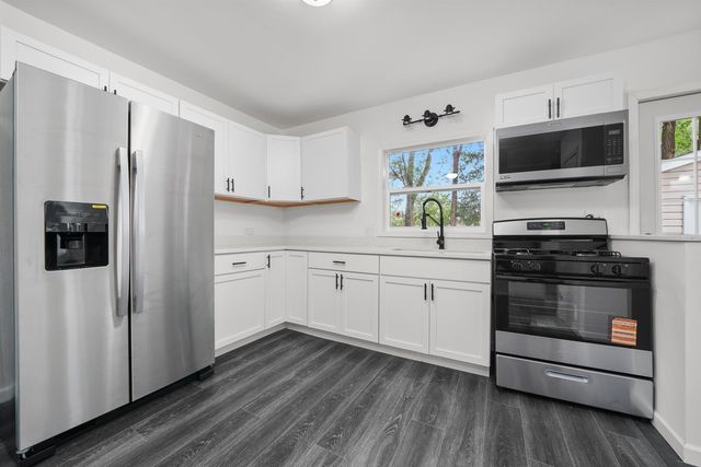 35706 N Benjamin Avenue, Ingleside, IL 60041