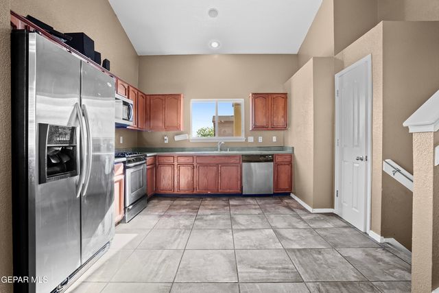 11984 MESQUITE MIEL Drive, El Paso, TX 79934