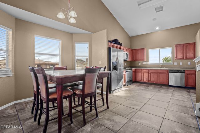 11984 MESQUITE MIEL Drive, El Paso, TX 79934