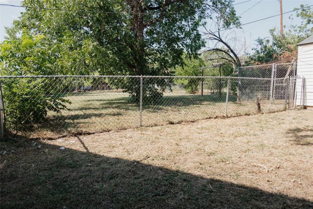 1425 Cedar Crest Drive, Abilene, TX 79601