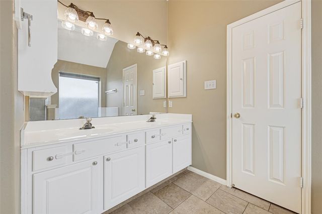 18819 Forest Deer Road, Houston, TX 77084