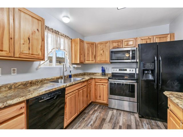 233 E 19th St Rd, Greeley, CO 80631