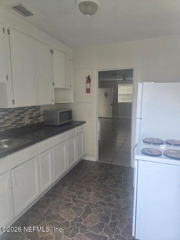 4627 HERCULES Avenue, Jacksonville, FL 32205