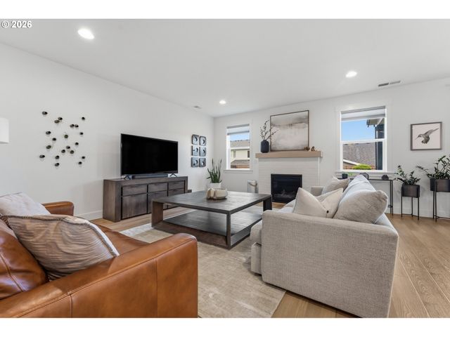 27423 Sw MARIGOLD Ter, Wilsonville, OR 97070