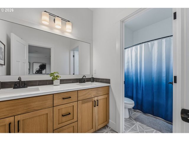 27423 Sw MARIGOLD Ter, Wilsonville, OR 97070