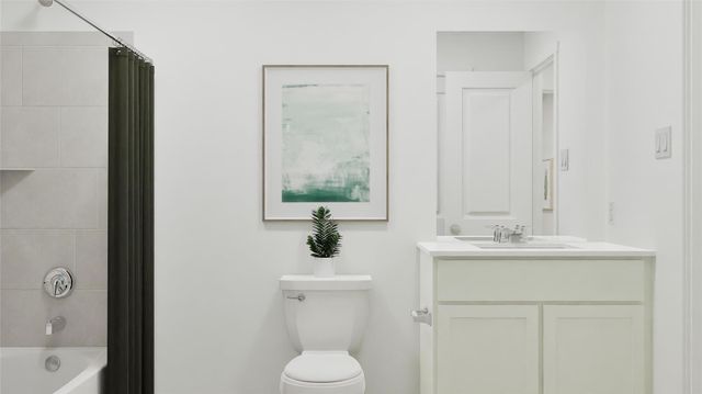 8310 Amber Summit Lane, Angleton, TX 77515