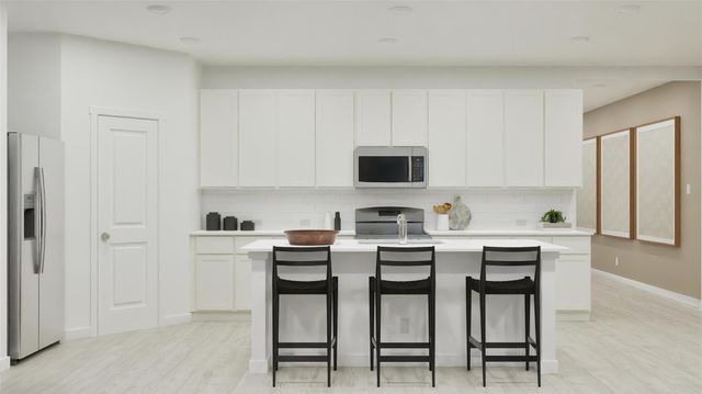 8310 Amber Summit Lane, Angleton, TX 77515