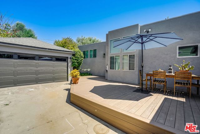 11819 Pacific Avenue, Los Angeles, CA 90066