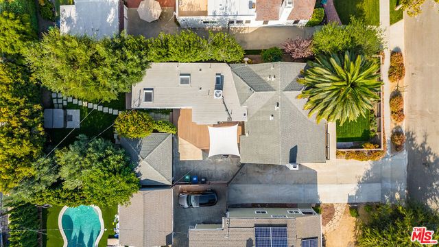 11819 Pacific Avenue, Los Angeles, CA 90066
