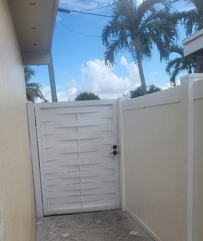 6765 ROSE Drive, Miramar, FL 33023