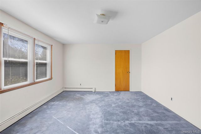 11 Delaware Avenue, Port Washington, NY 11050