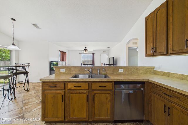 3147 Winchester Avenue SE, Palm Bay, FL 32909