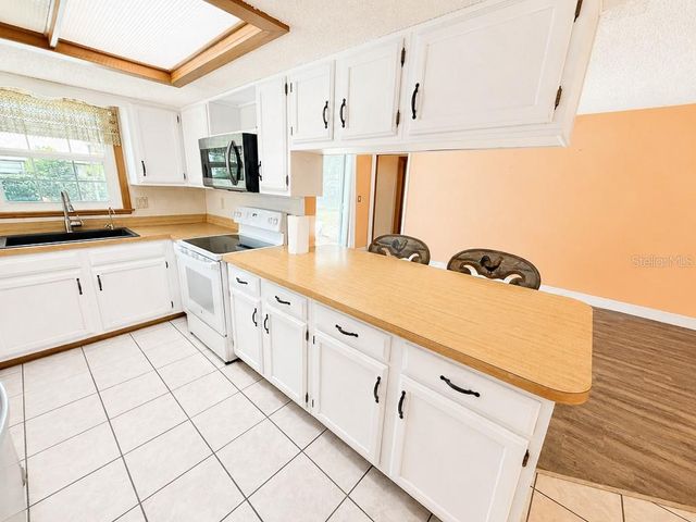 8360 DORSEY STREET, Spring Hill, FL 34608