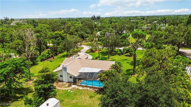 3699 Liberty SQ, Fort Myers, FL 33908