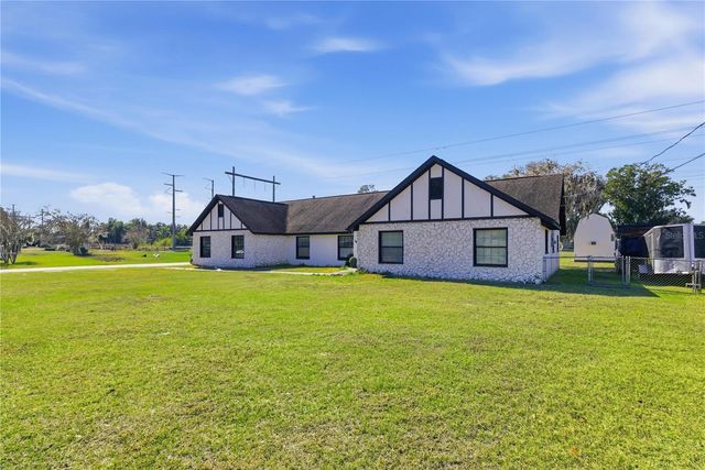 1166 SE 44TH AVENUE, Ocala, FL 34471