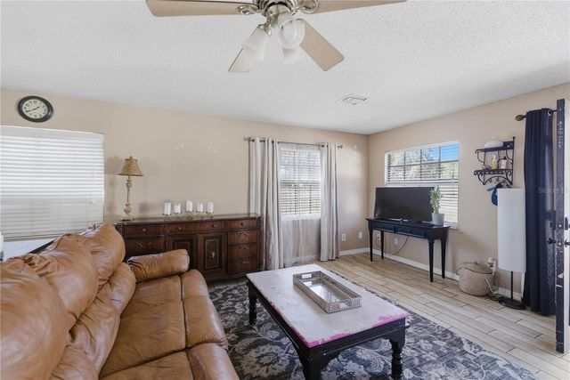 1166 SE 44TH AVENUE, Ocala, FL 34471