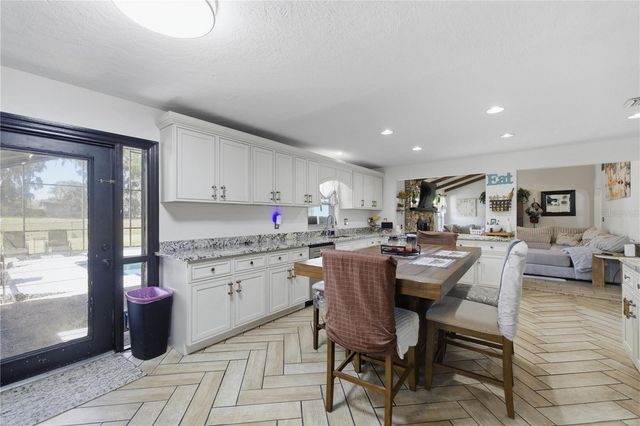 1166 SE 44TH AVENUE, Ocala, FL 34471