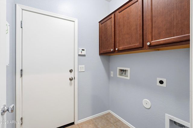 225 W REEVES Avenue, Queen Creek, AZ 85140