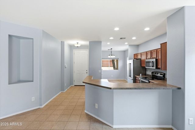 225 W REEVES Avenue, Queen Creek, AZ 85140