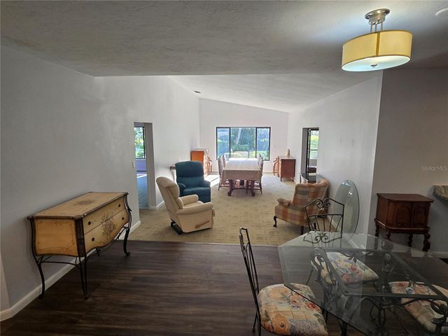 4548 FOREST WOOD TRAIL 27, Sarasota, FL 34241