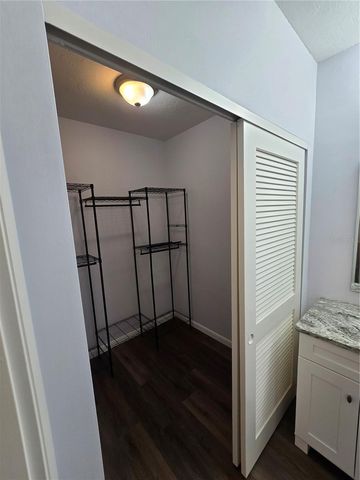 4548 FOREST WOOD TRAIL 27, Sarasota, FL 34241