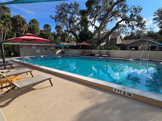 4548 FOREST WOOD TRAIL 27, Sarasota, FL 34241