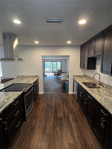 4548 FOREST WOOD TRAIL 27, Sarasota, FL 34241