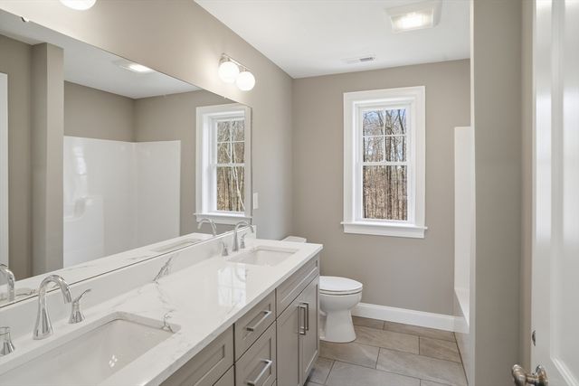 16 St Paul Lane Lot 20, Westford, MA 01886