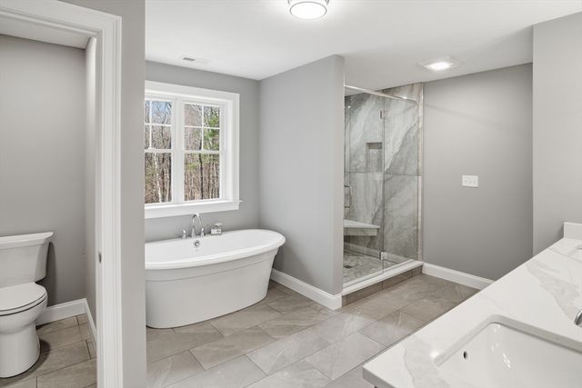 16 St Paul Lane Lot 20, Westford, MA 01886
