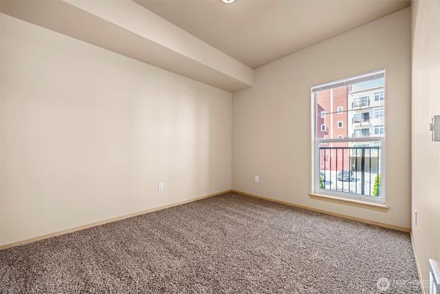 1031 N State Street #107, Bellingham, WA 98225