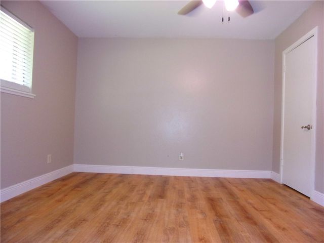 609 Brock Dr, Corpus Christi, TX 78412