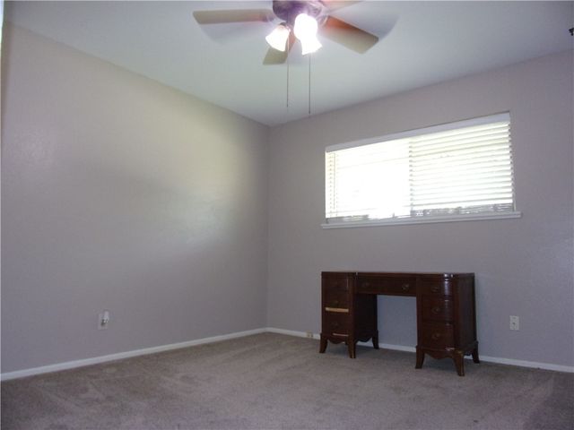 609 Brock Dr, Corpus Christi, TX 78412